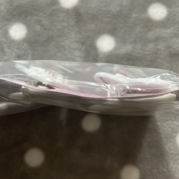 Hello Kitty Kitchen Clip 2 pieces - Picture 6 of 7